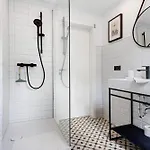 Apartman In *